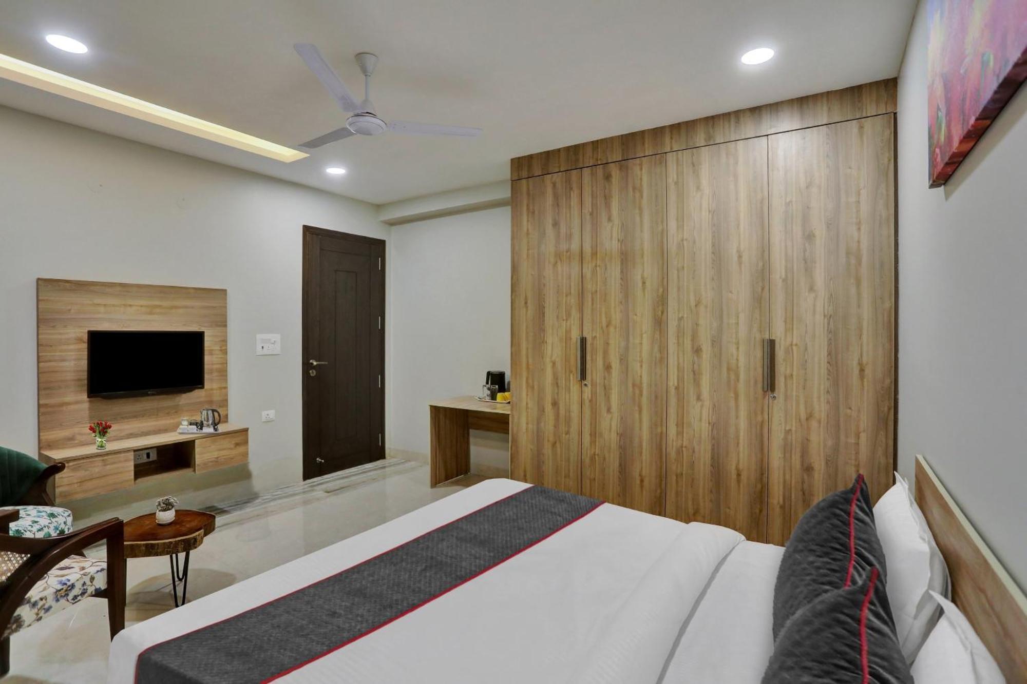 Townhouse Xanthe Hotel Noida Exterior foto